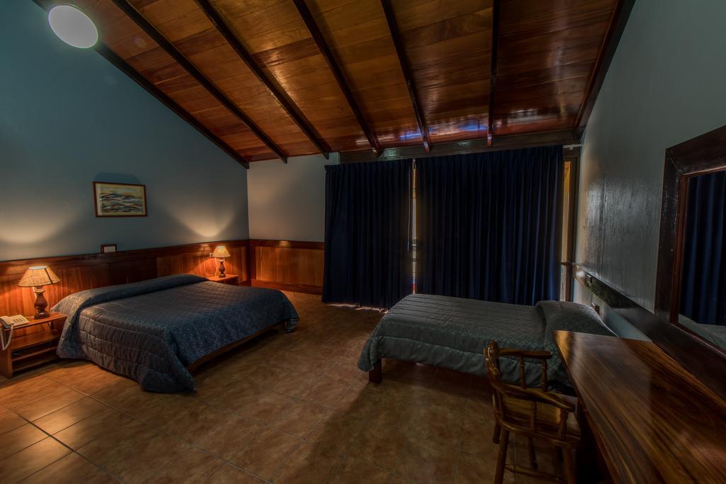 Hotel Montana モンテベルデ エクステリア 写真